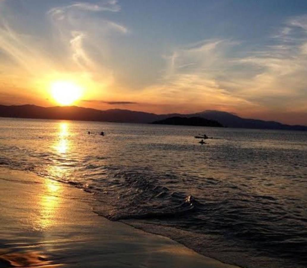 Residencial Costa Do Mar - Canasvieiras - Florianopolis — Photos 1